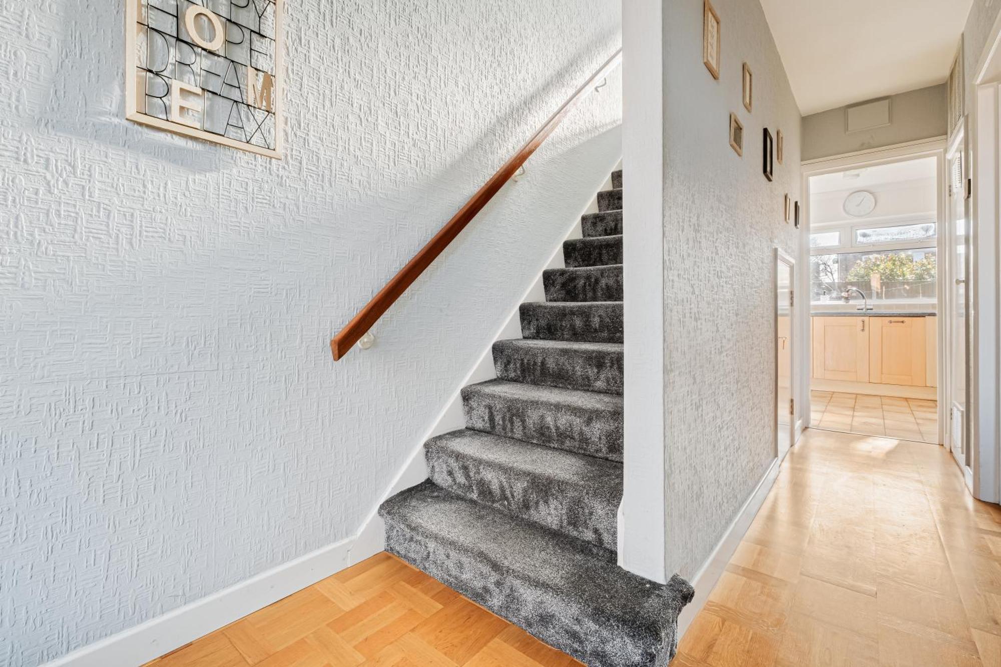 Comfy And Freshly Redecorated Home By Our Home Short Stays Close To Town Centre With Free Parking Bedford Exterior photo